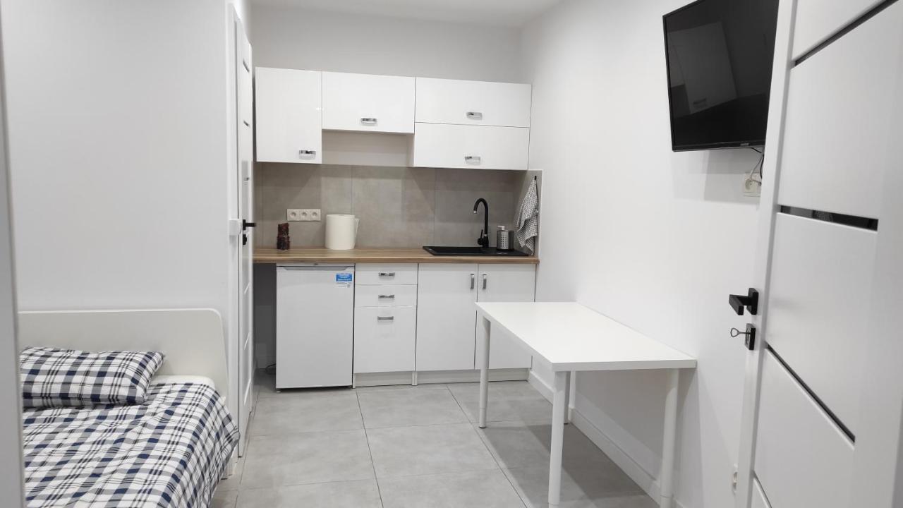 Apartament Krotka เชสโตฮอวา ภายนอก รูปภาพ